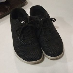 No bull shoes